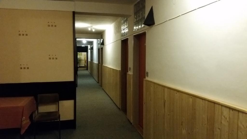 Hotel Zimni Stadion Náchod Dış mekan fotoğraf