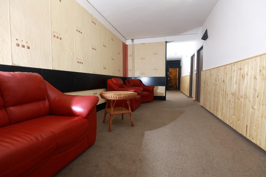 Hotel Zimni Stadion Náchod Dış mekan fotoğraf
